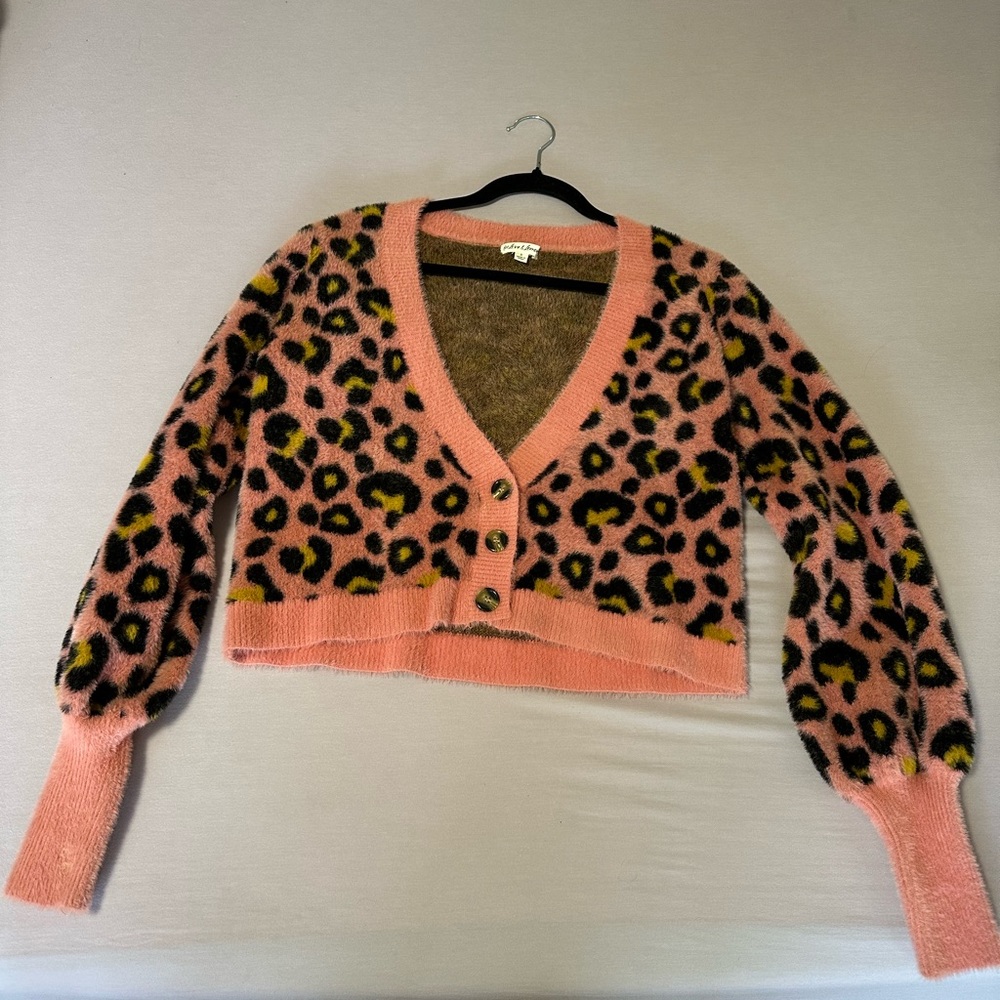 For love and lemons sweater size S